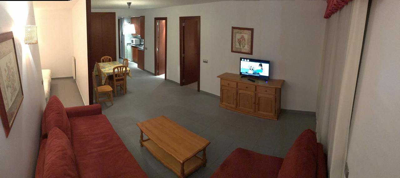 Apartamentos Turisticos Roc Del Castell 卡尼略 外观 照片