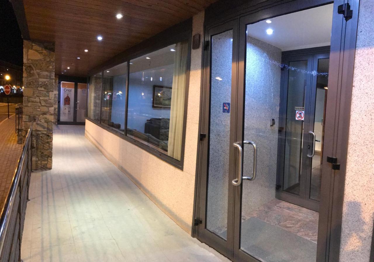 Apartamentos Turisticos Roc Del Castell 卡尼略 外观 照片